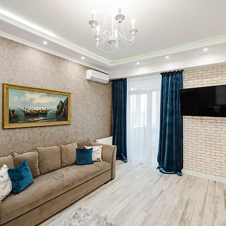 Luxury Ultracentral Skyhouse Apartment Chisinau Exterior photo